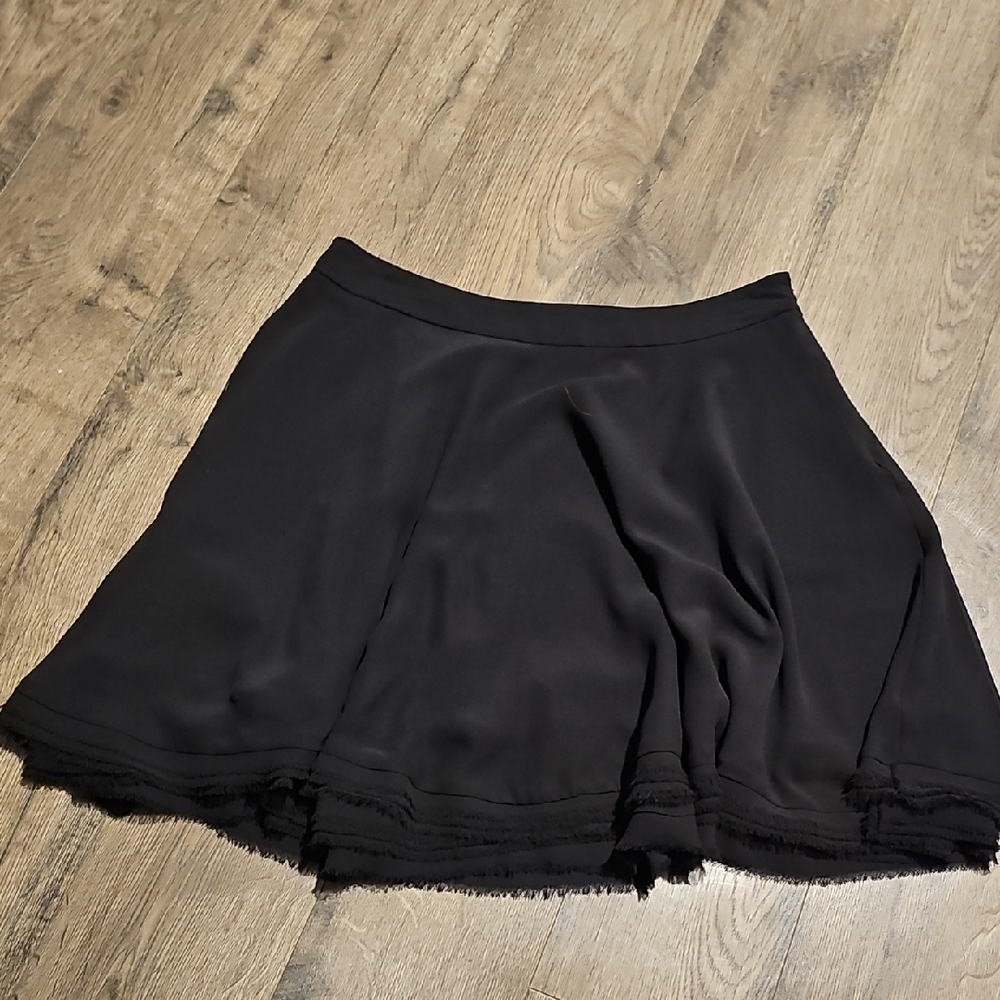 Vince Camuto Black Circle Skater Skirt Tiered Hem Mini Zipper